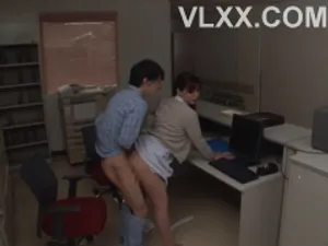 Vợ yêu vào viện chăm sóc ông chồng trở thành con mồi cho đám tội phạm hấp diêm